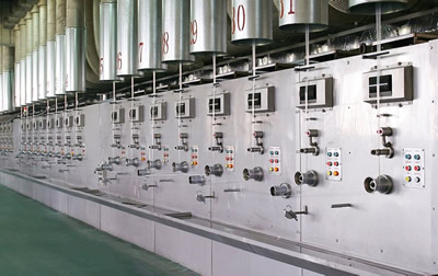 紡絲機.jpg